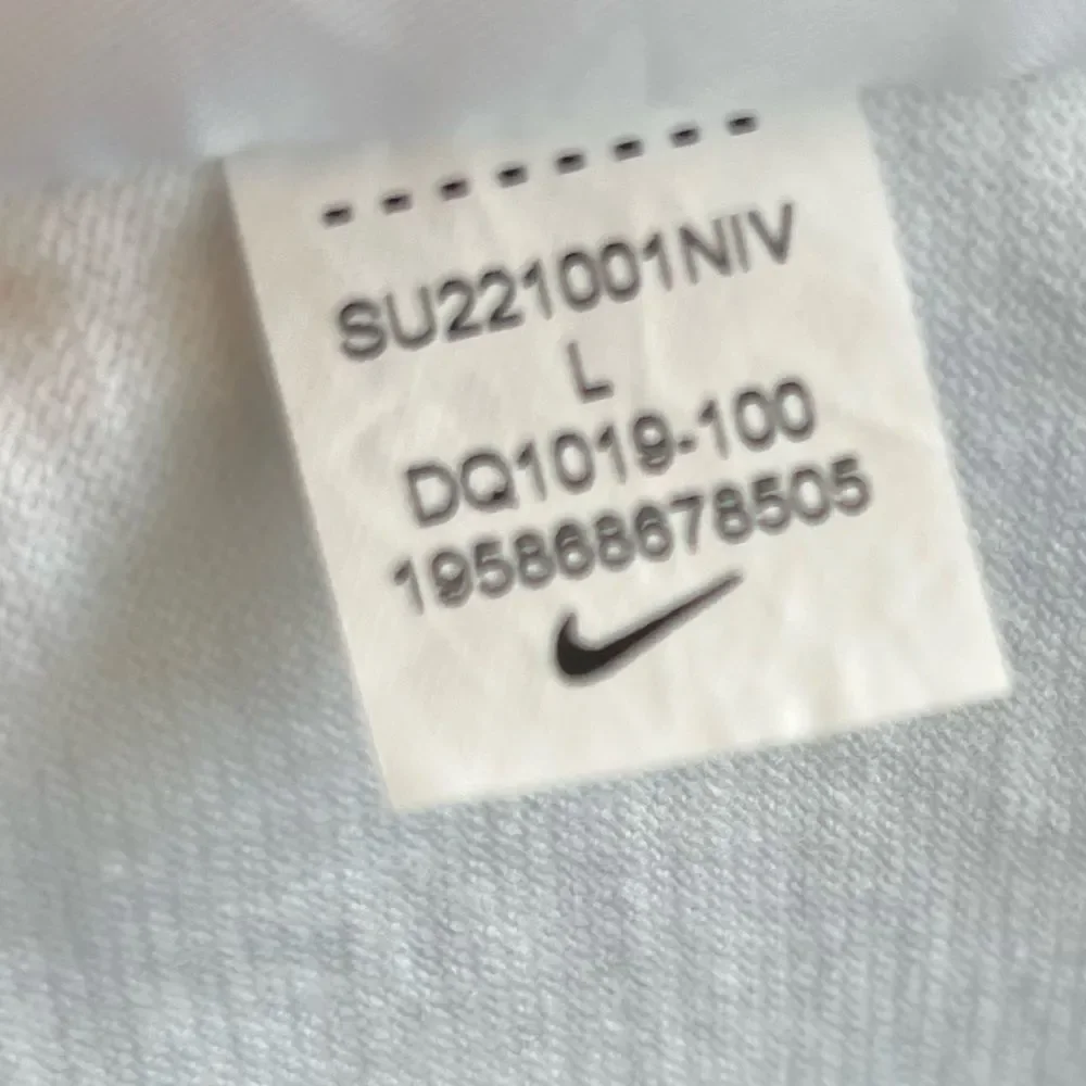 Nike Sportswear Max 90 White Loose Fit T-Shirt Size Large